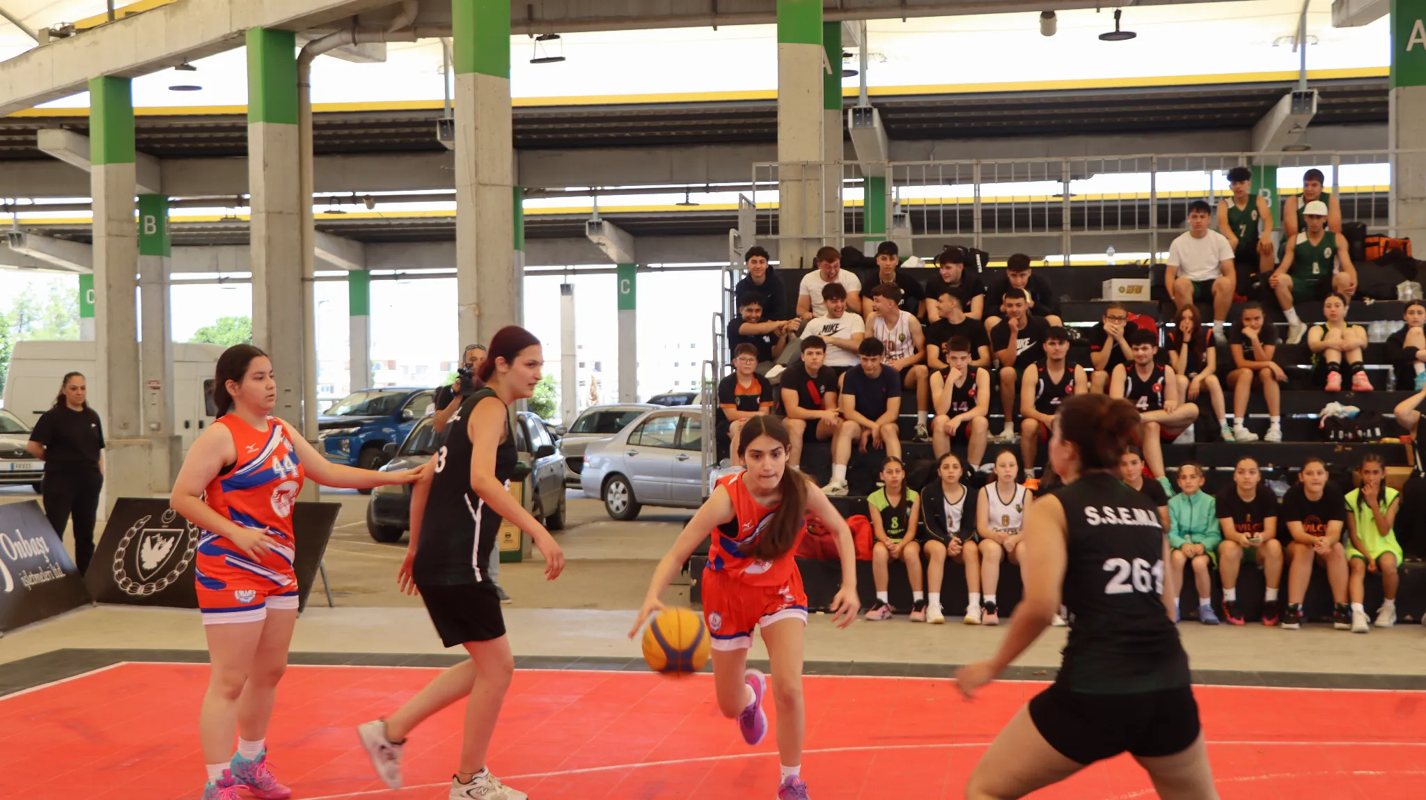 3x3 Ortaokul ve Liseler Arası Basketbol Turnuvası tamamlandı