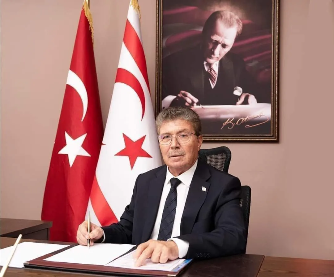 Üstel: "Güçlü yarınlar, mutlu çocuklarla mümkündür"