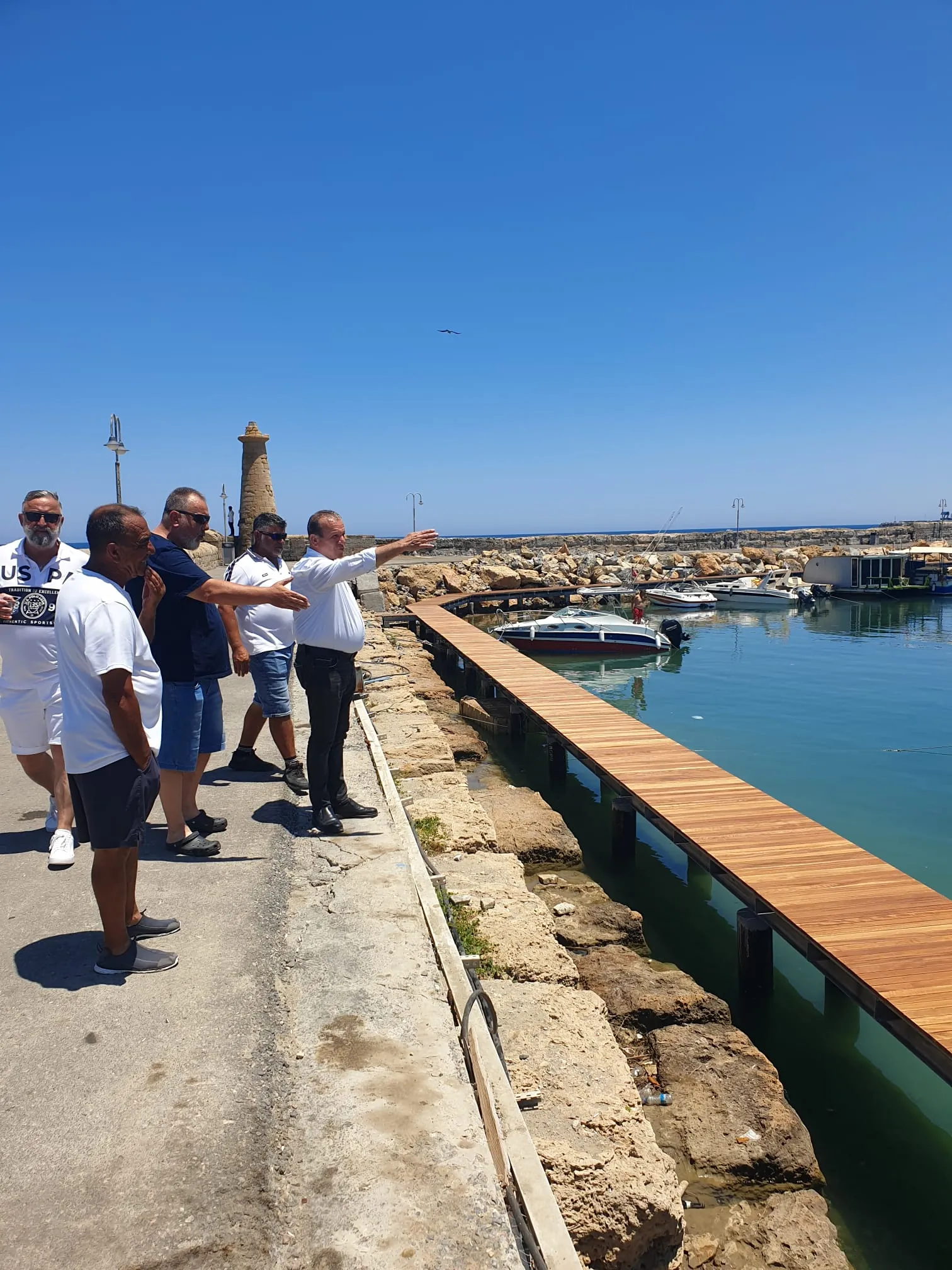 Ataoğlu, Girne Antik Liman’daki iskele çalışmalarını inceledi