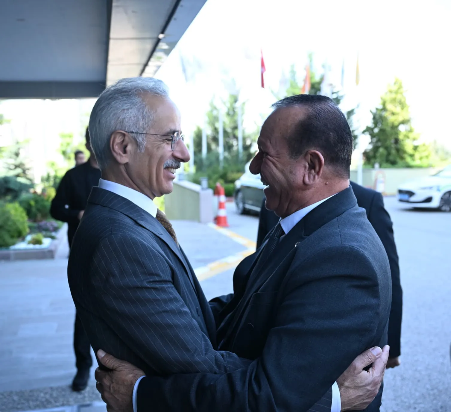 Ataoğlu ve Arıklı, Uraloğlu'nu ziyaret etti