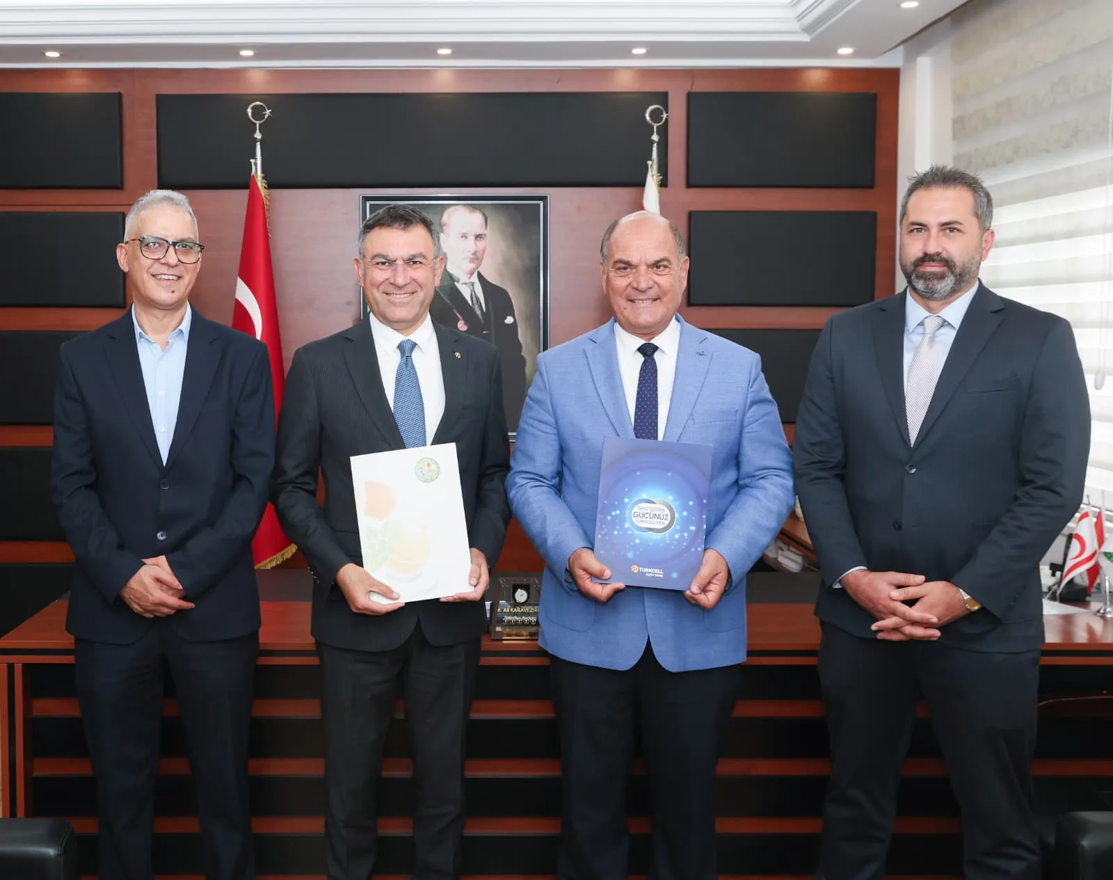Değirmenlik Akıncılar Belediyesi ile Kuzey Kıbrıs Turkcell dijital dönüşüm protokolü imzaladı
