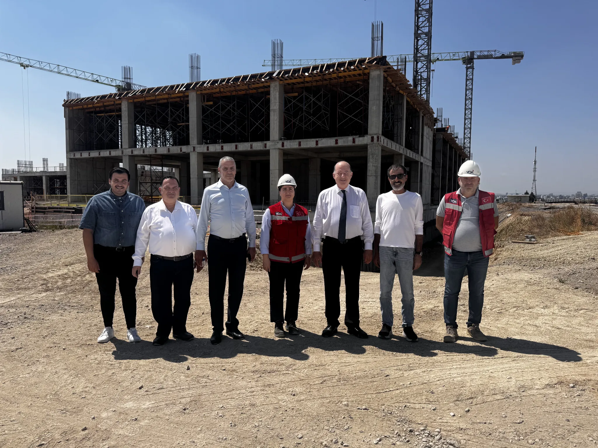 Dinçyürek: “Yeni Lefkoşa Hastanesi 2027 sonuna, Karpaz Hastanesi ise bu yıl sonuna tamamlanacak”