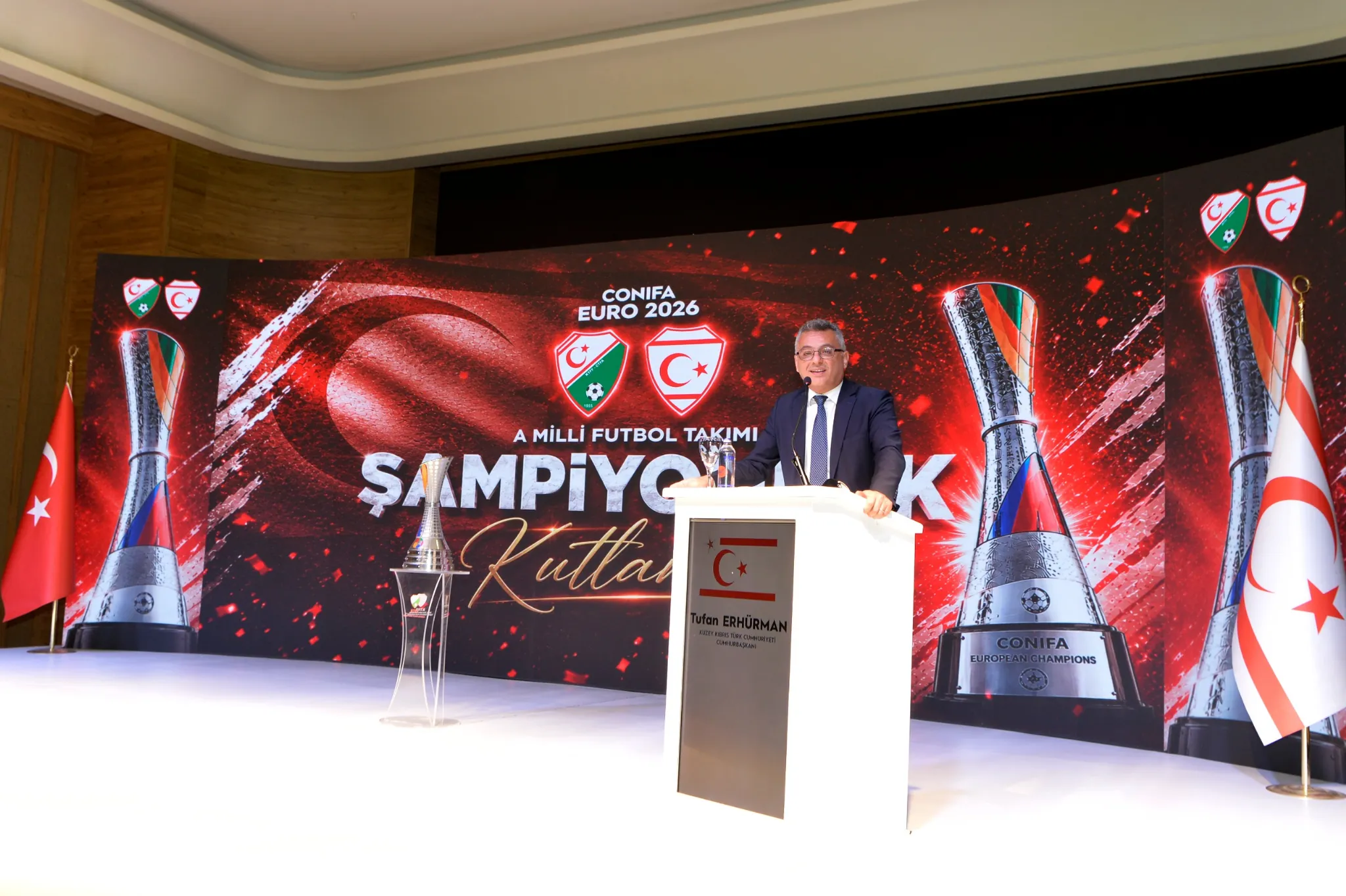 Erhürman: "Küçük ülkede, az nüfusla pırıl pırıl gençler çıktıysa, bu halkın önünde kimse duramaz”