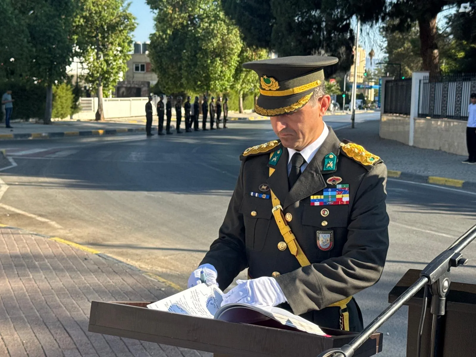 20 Temmuz Barış Harekatı'nın 52'nci yıl dönümü... Lefkoşa'daki ilk tören Şehitler Anıtı önünde düzenlendi