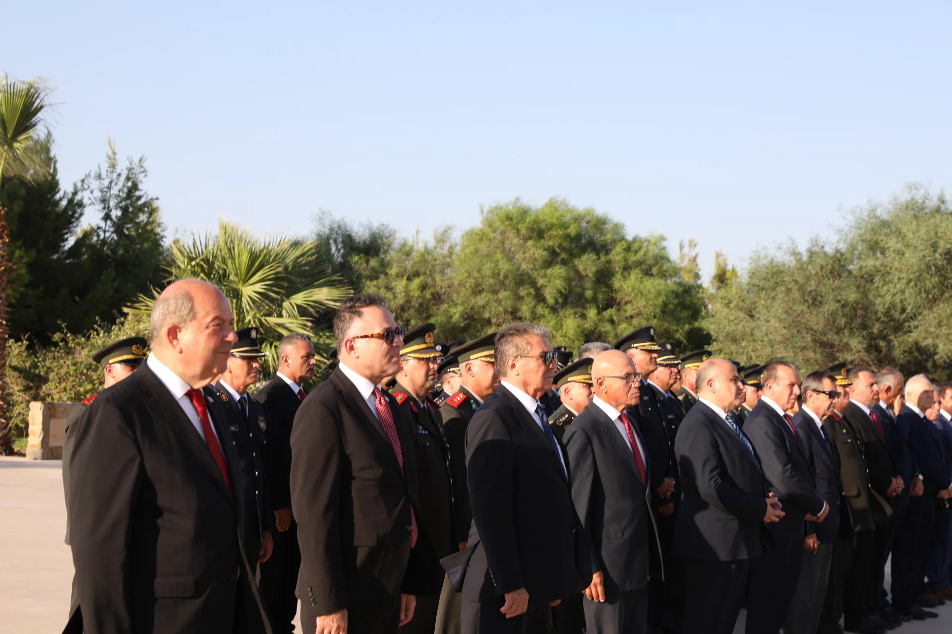 20 Temmuz Barış ve Özgürlük Bayramı’nın 52’nci yıl dönümü… Dr. Fazıl Küçük’ün Anıt Mezarı’nda tören düzenlendi