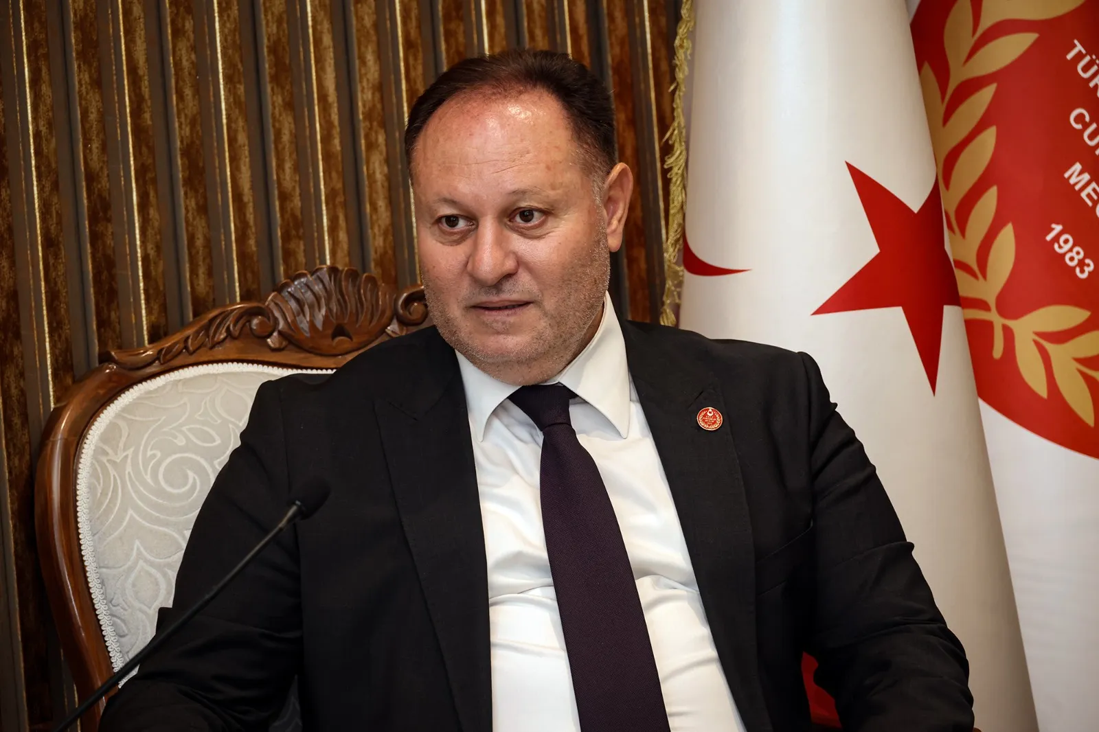 Cumhuriyet Meclisi Başkanı Öztürkler DEVA Partisi heyetini kabul etti