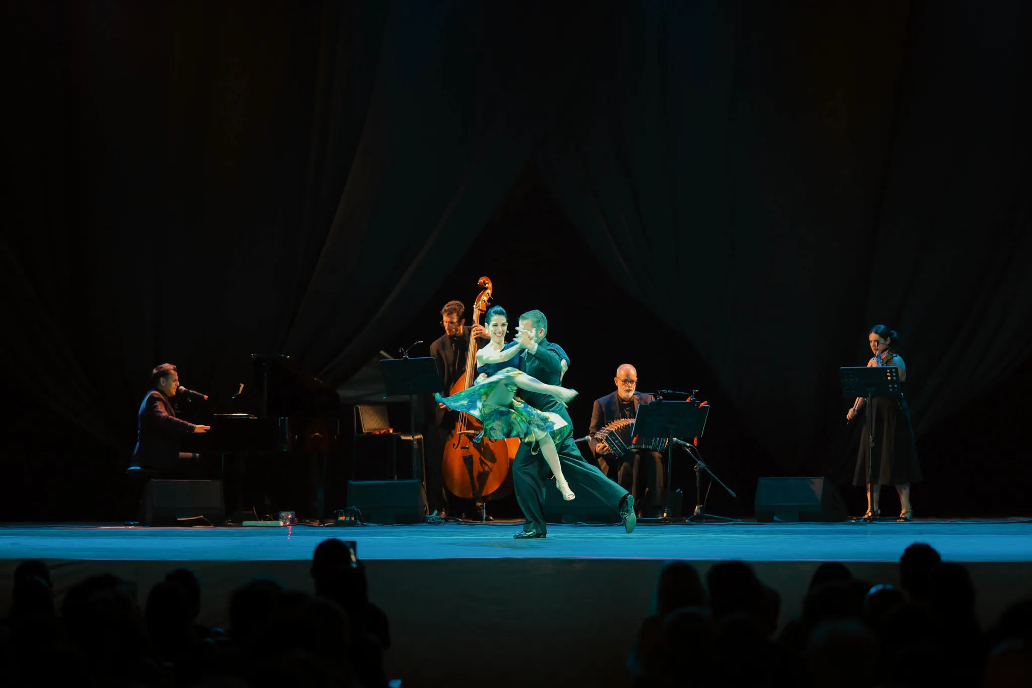 Gazimağusa Kültür ve Sanat Festivali kapsamında Tango Gala gösterisi sunuldu