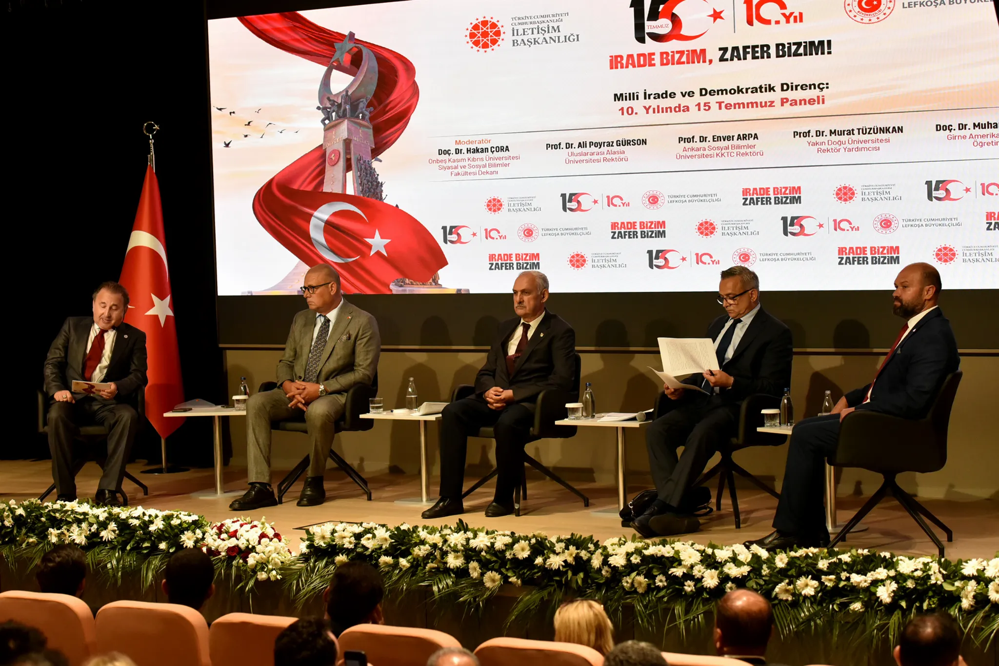 Lefkoşa’da “Milli İrade ve Demokratik Direnç: 10. Yılında 15 Temmuz Paneli” düzenlendi