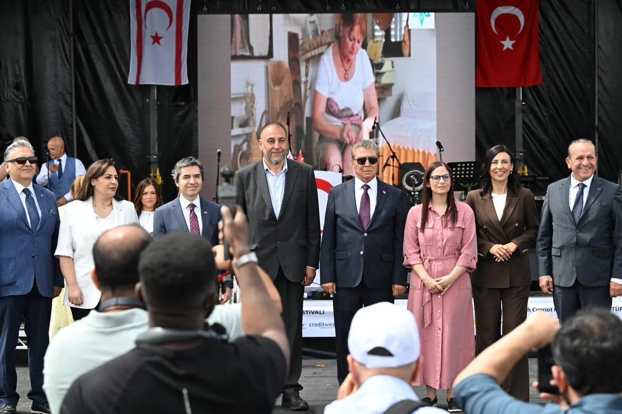 Özdenefe, Londra’daki Kıbrıs Türk Festivali’ne katıldı