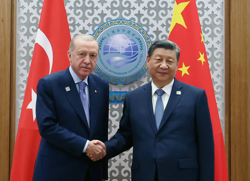 Erdoğan, Şi Cinping ile bir araya geldi